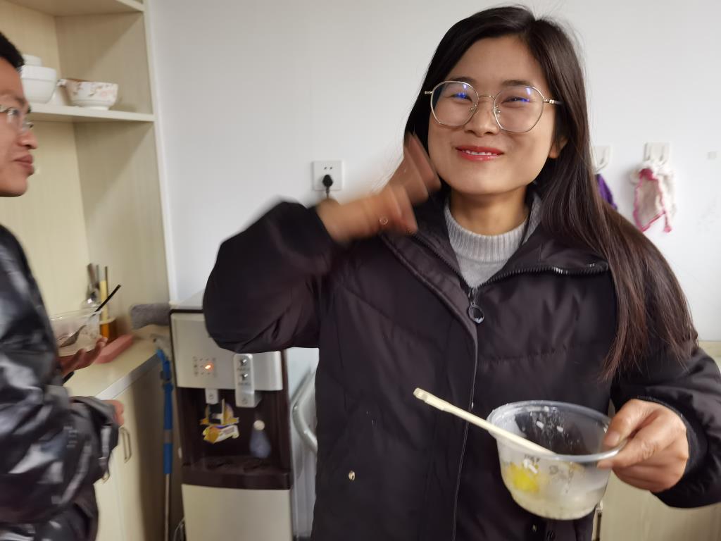 暖心多灵元宵节